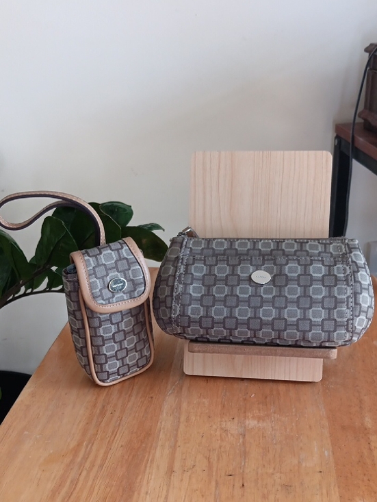 Nine West Handbags - Vintage Nine West Wristlet and Clutch